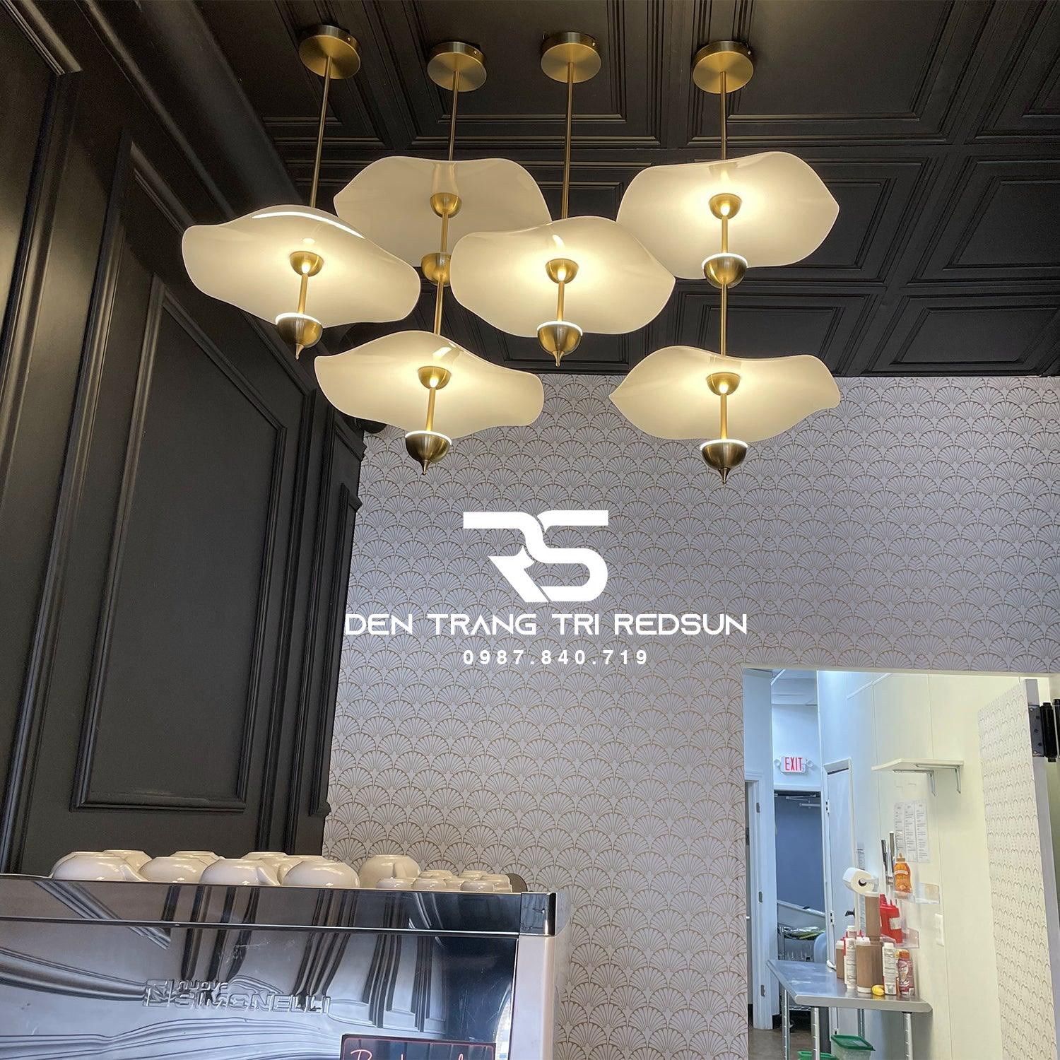 denredsun.com/den-tha-tran-hien-dai-la-sen-phong-cach-bac-au-chat-lieu-mica-cdt-t052