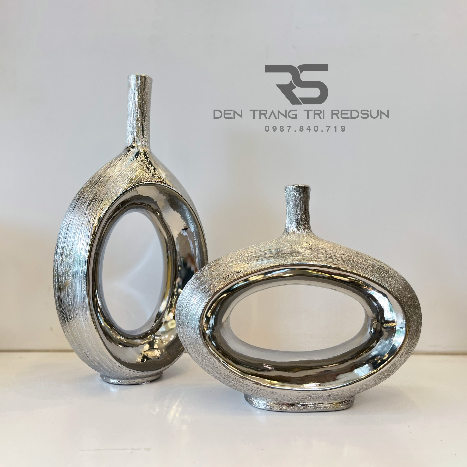 denredsun.com/binh-hoa-nghe-thuat-hien-dai-trang-tri-phong-khach-phong-ngu-phong-an-chat-lieu-gom-ddc-010