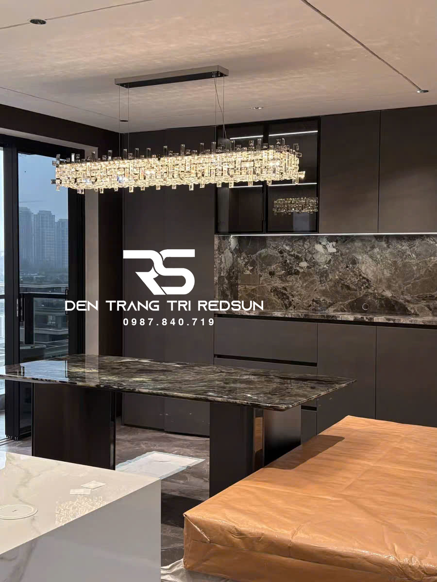 den-chum-trang-tri-phong-khach-sanh-cho-phong-an-phong-ngu-chat-lieu-pha-le-phong-cach-italia-dcp-002