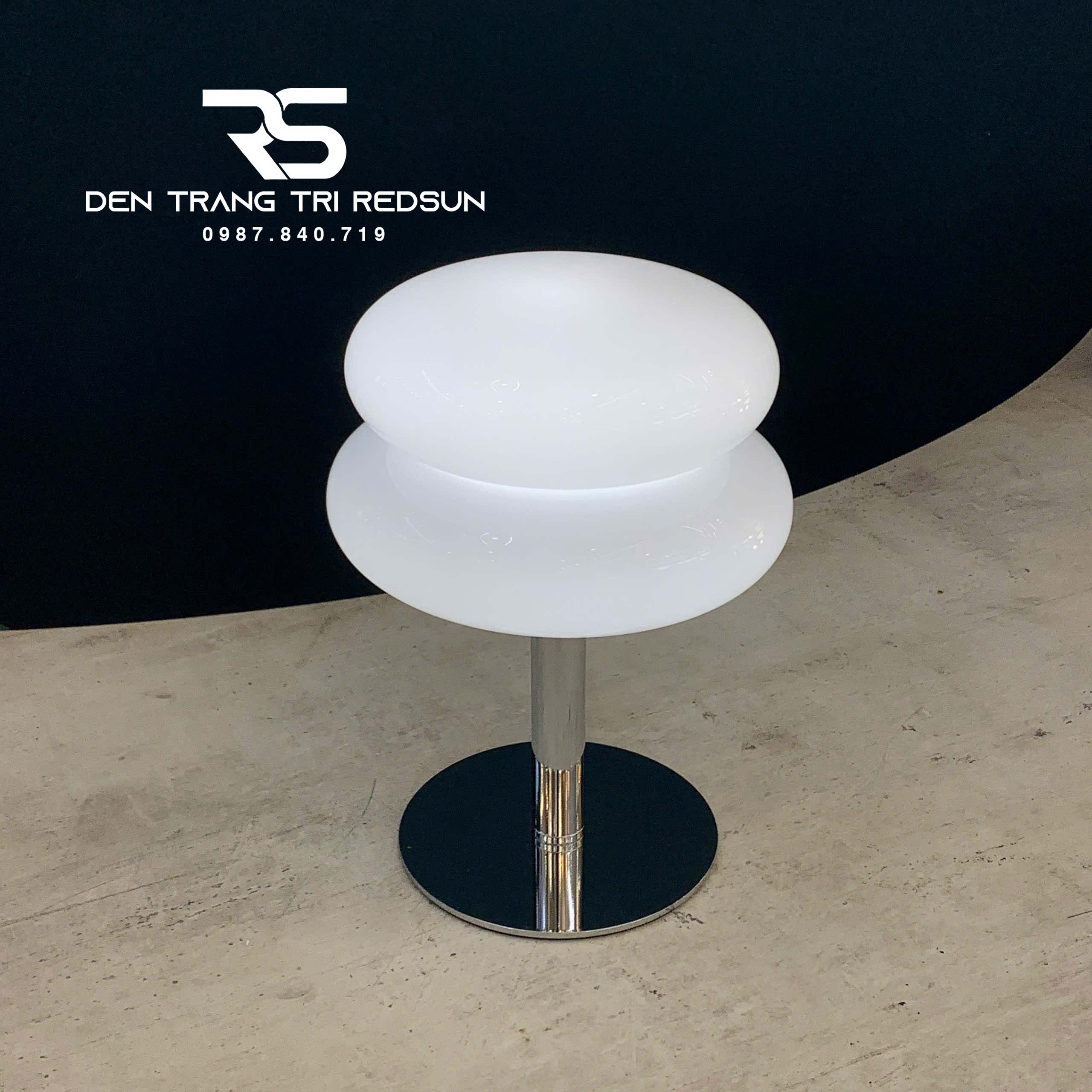 den-ban-hien-dai-hinh-banh-hamburger-db2107den-ban-lam-viec-phong-khach-phong-ngu-hien-dai-hinh-banh-hamburger-db2107