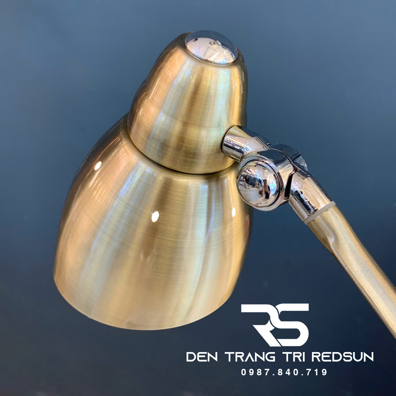 den-ban-lam-viec-ban-hoc-doc-sach-hien-dai-bac-au-db2106