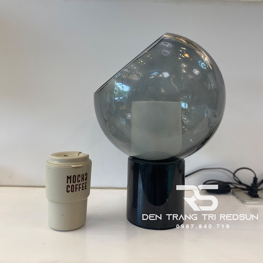 Đèn Bàn Hiện Đại Bắc Âu DB2086