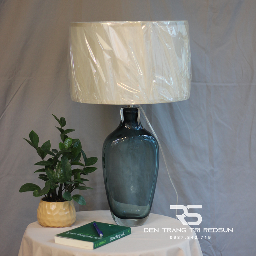 Đèn Bàn Hiện Đại Bắc Âu DB2065