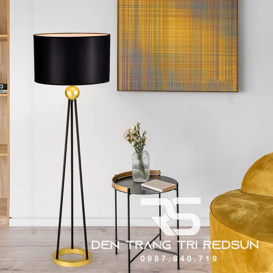 Đèn Sàn Hiện Đại DS2019