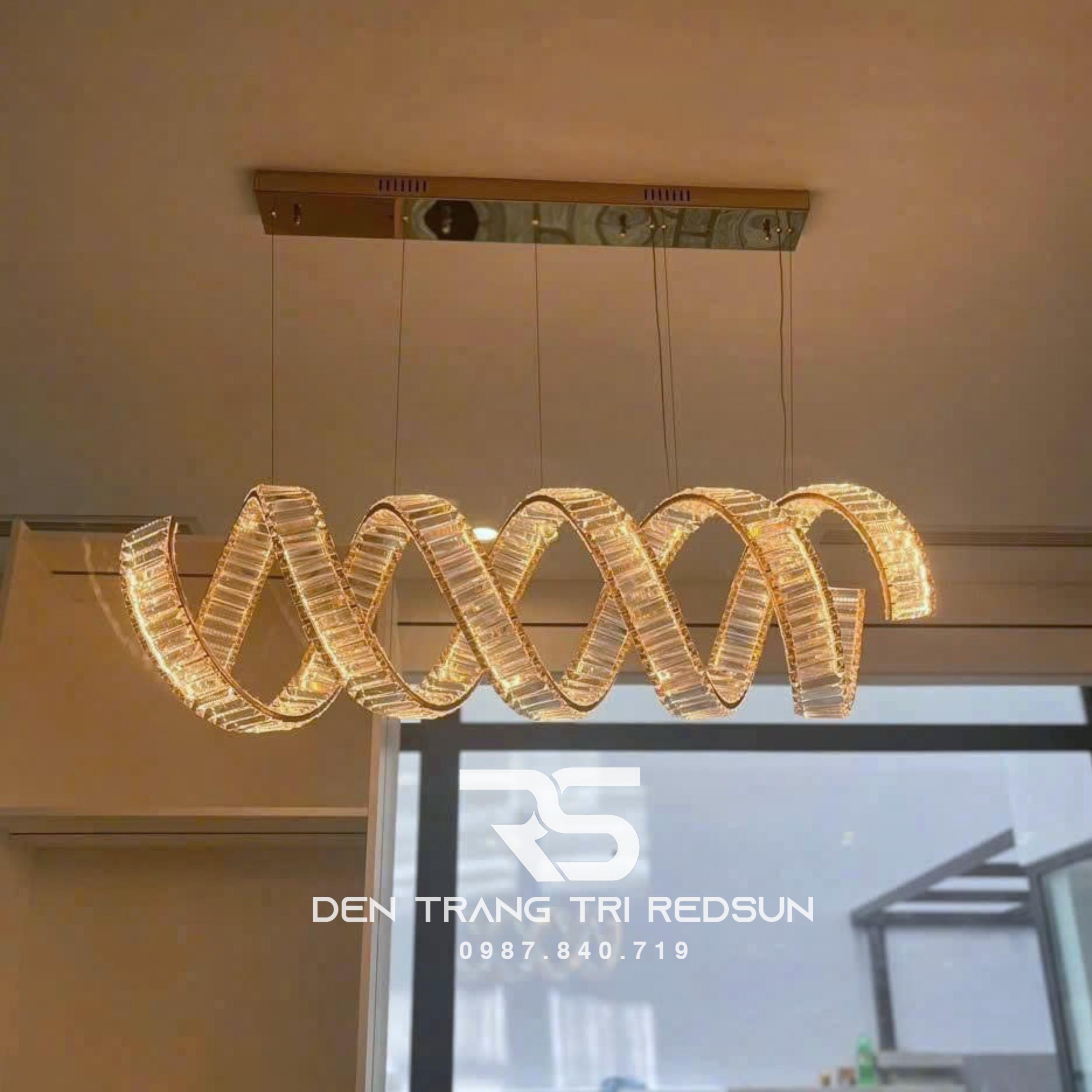 Đèn Thả Pha Lê Bàn Ăn, Bàn Đảo Hiện Đại TPL127