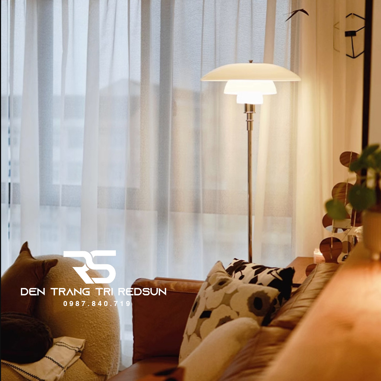 Đèn Sàn Hiện Đại DS2047