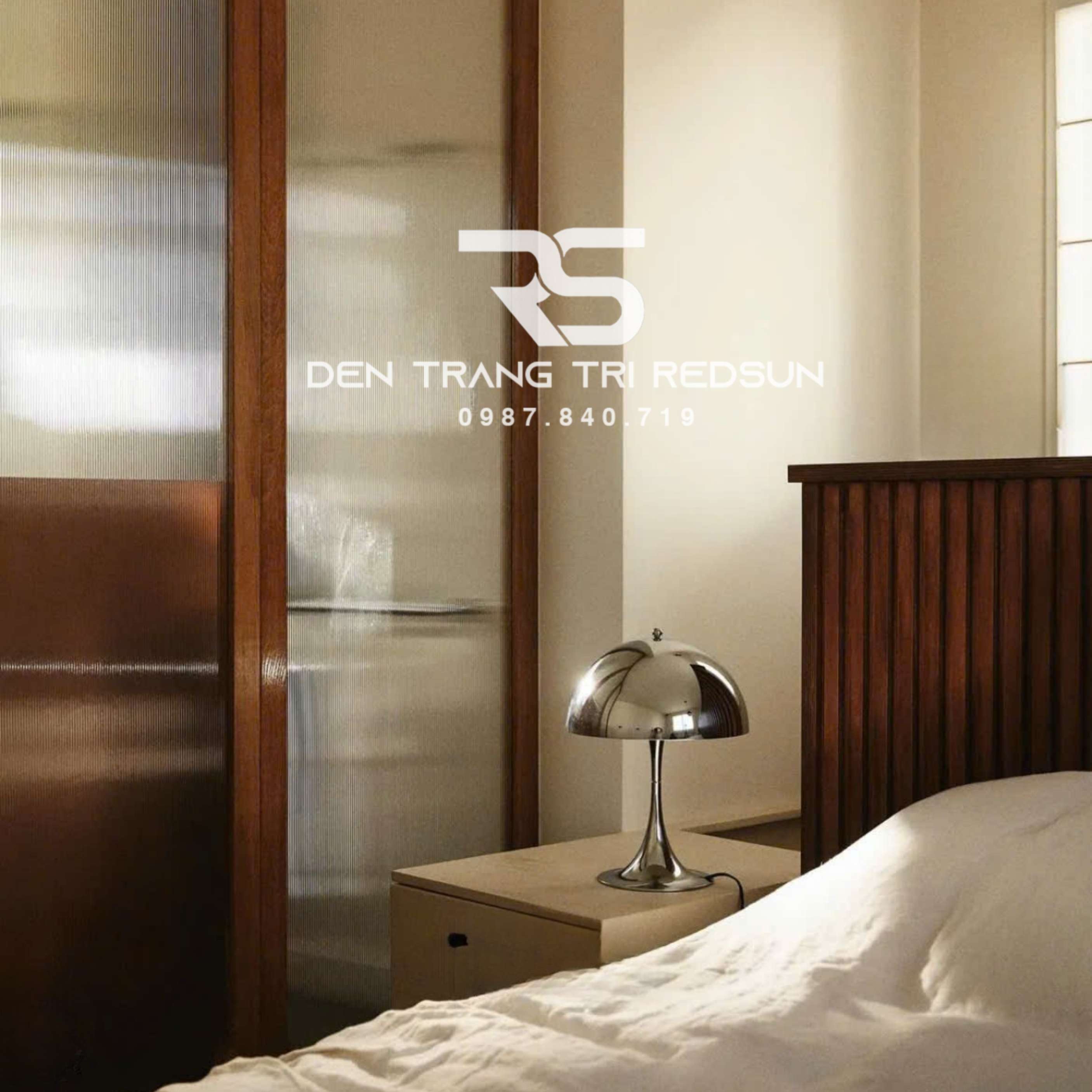 Đèn Bàn Hiện Đại Bắc Âu DB2103