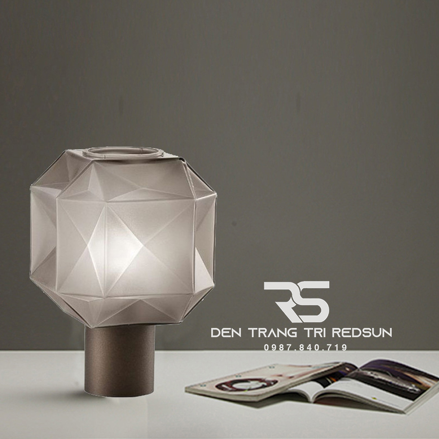 Đèn Bàn Hiện Đại Bắc Âu DB2025