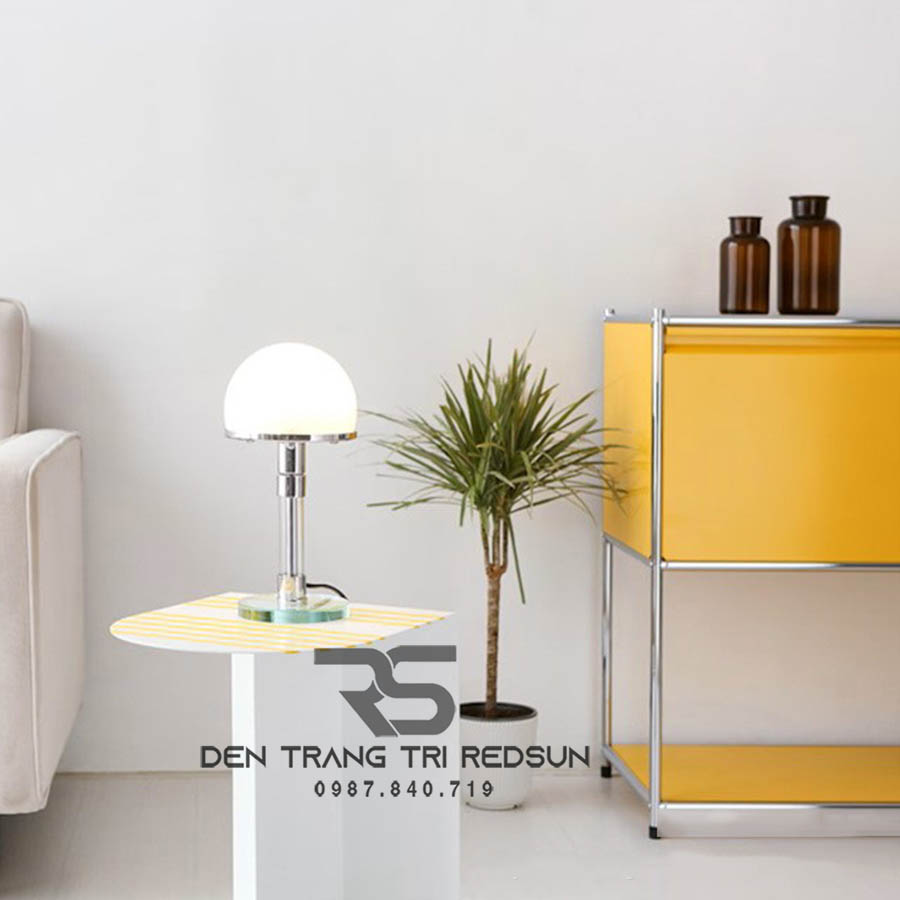 Đèn Bàn Hiện Đại Bắc Âu DB2095