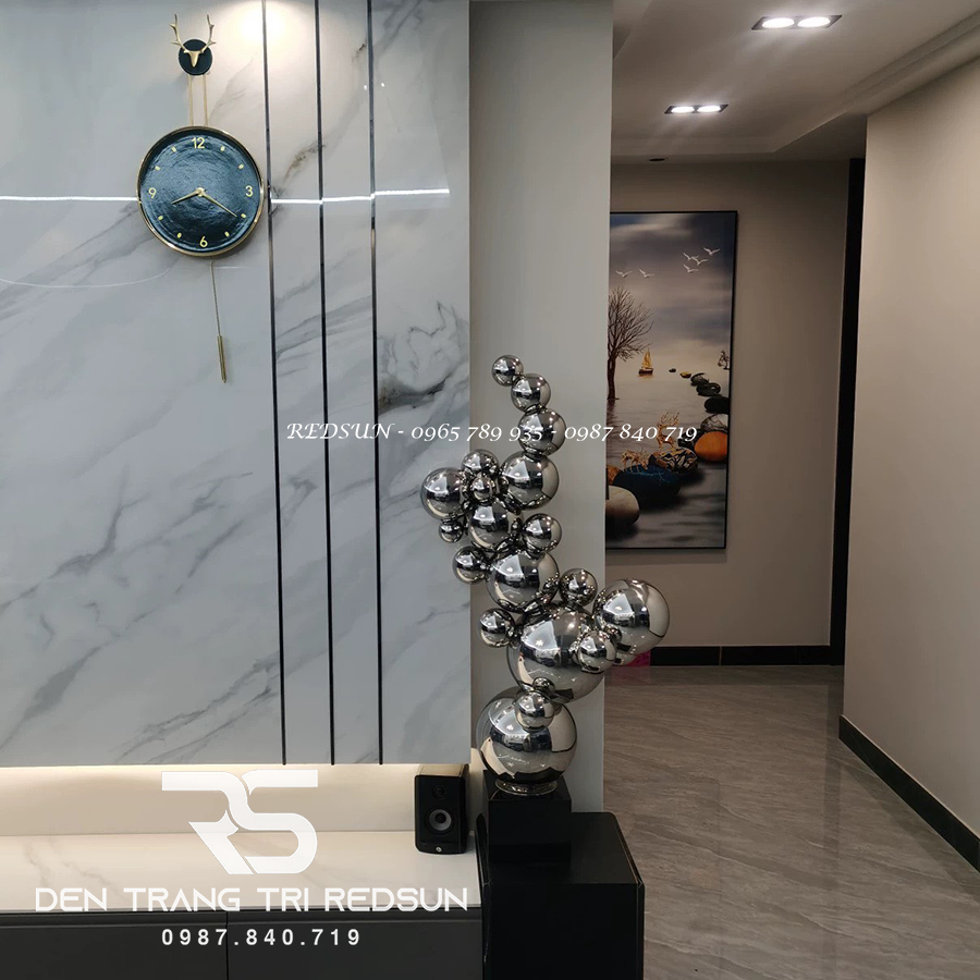 Đồ Trang Trí Nghệ Thuật Phòng Khách, Hành Lang, Sảnh Chờ Điêu Khắc Trừu Tượng Chất Liệu Inox DDC-017