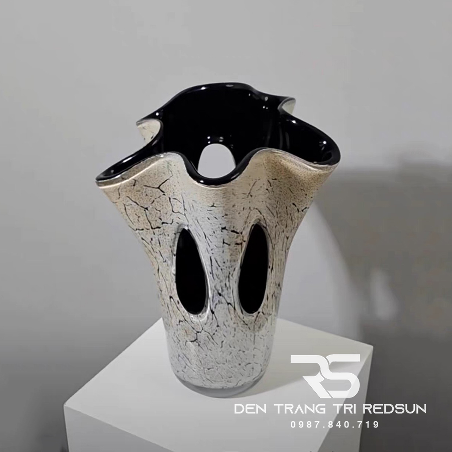 Bình Hoa Trang Trí Nội Thất, Khách Sạn Kiểu Rỗng Nghệ Thuật Sáng Tạo Chất Liệu Thuỷ Tinh DDC-ZG004