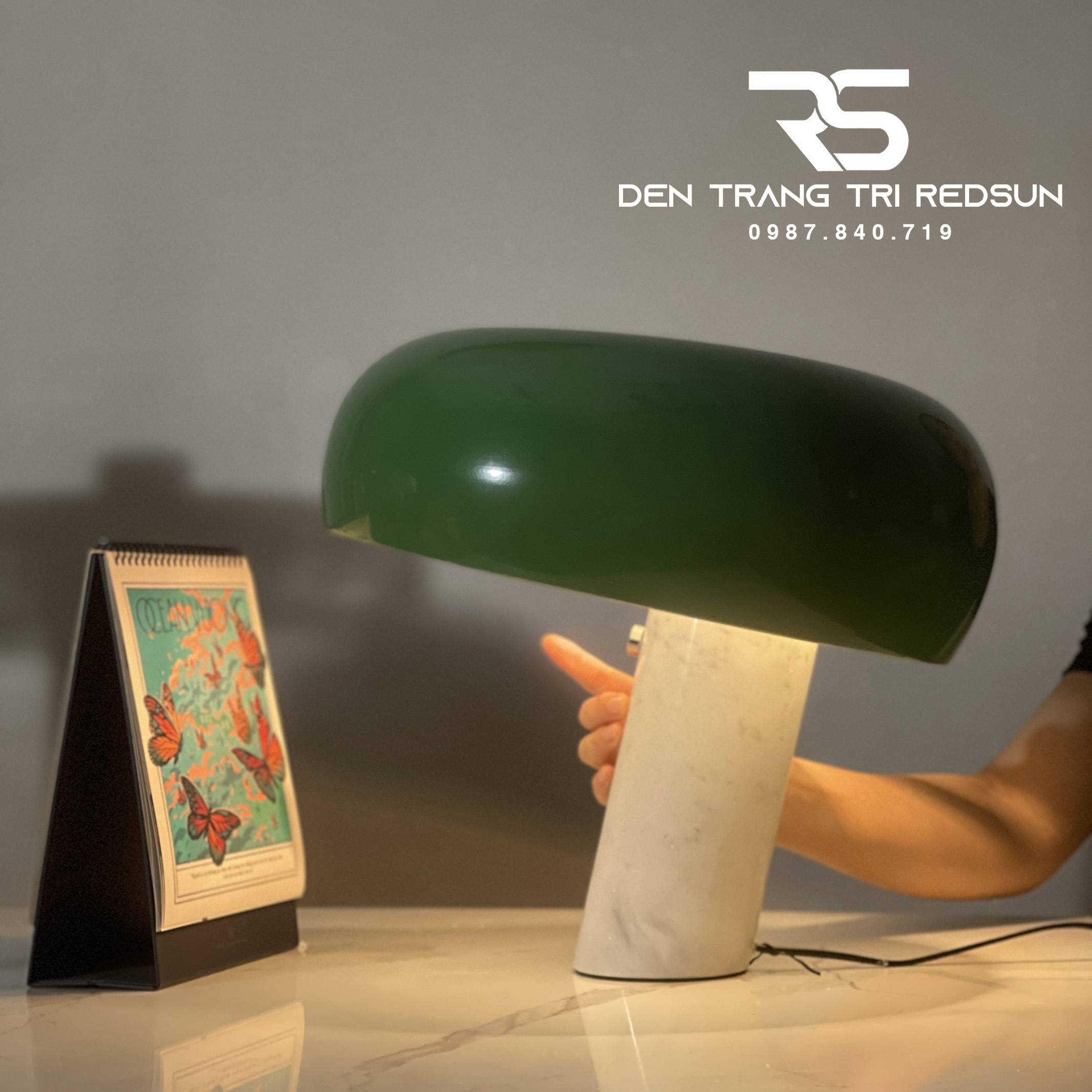 Đèn Bàn Hiện Đại Bắc Âu DB2034