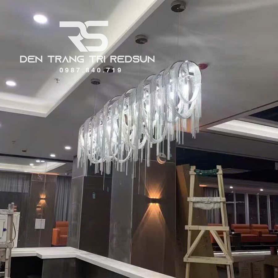 Đèn Chùm Trang Trí Sảnh Chờ, Phòng Khách, Phòng Ăn Hình Tua Rua Phong Cách Italia DCP-015