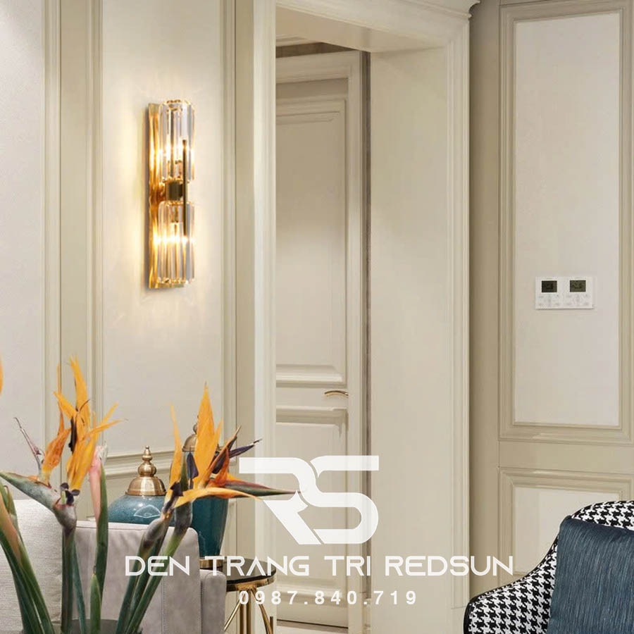 Đèn Tường Trang Trí Phòng Khách, Phòng Ngủ, Cầu Thang Phong Cách Bắc Âu Chất Liệu Pha Lê DTP-003