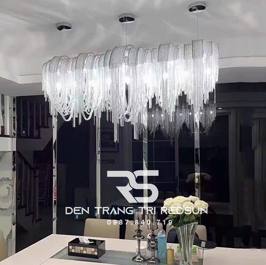 Đèn Chùm Trang Trí Sảnh Chờ, Phòng Khách, Phòng Ăn Hình Tua Rua Phong Cách Italia DCP-015