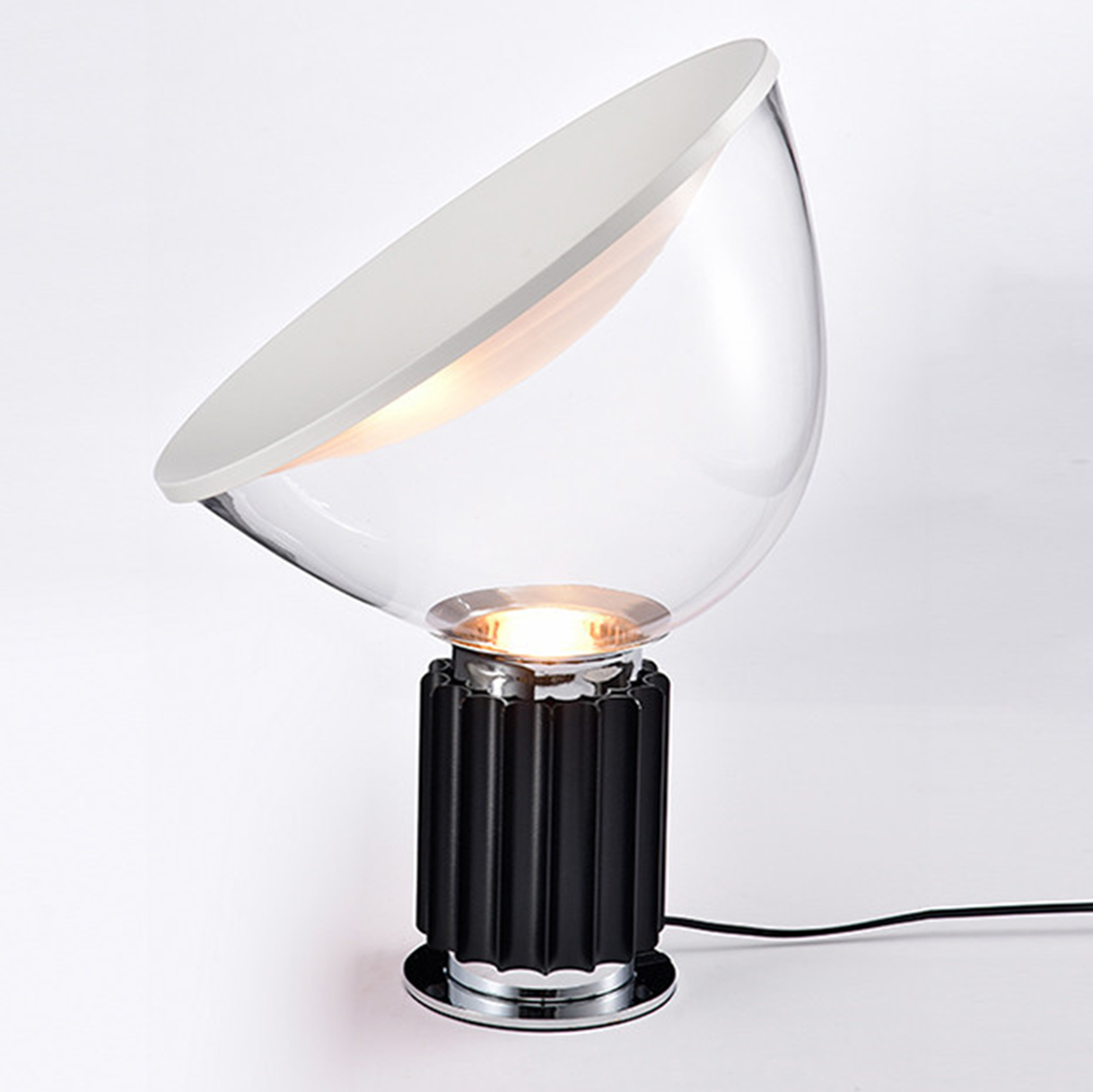 Đèn Bàn Hiện Đại Bắc Âu DB2084