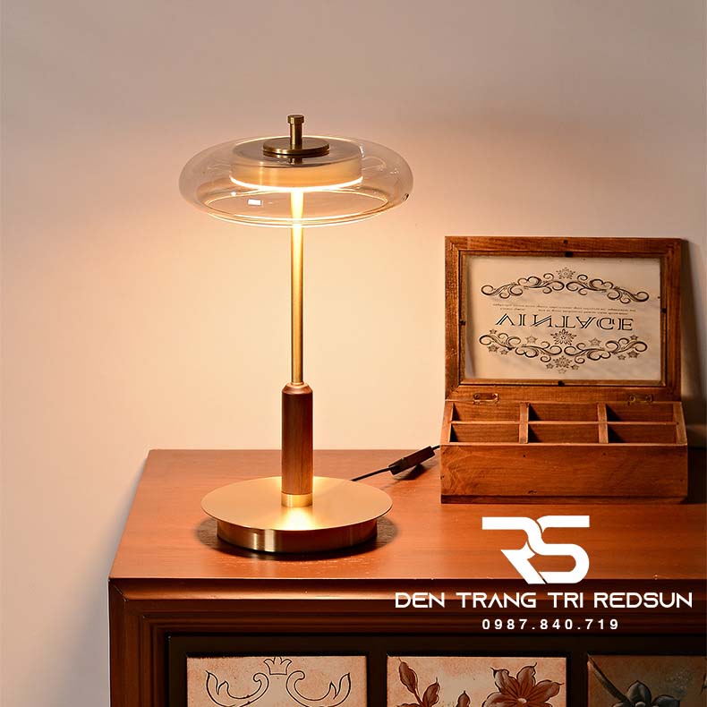 Đèn Bàn Phong Cách Vintage DB2109