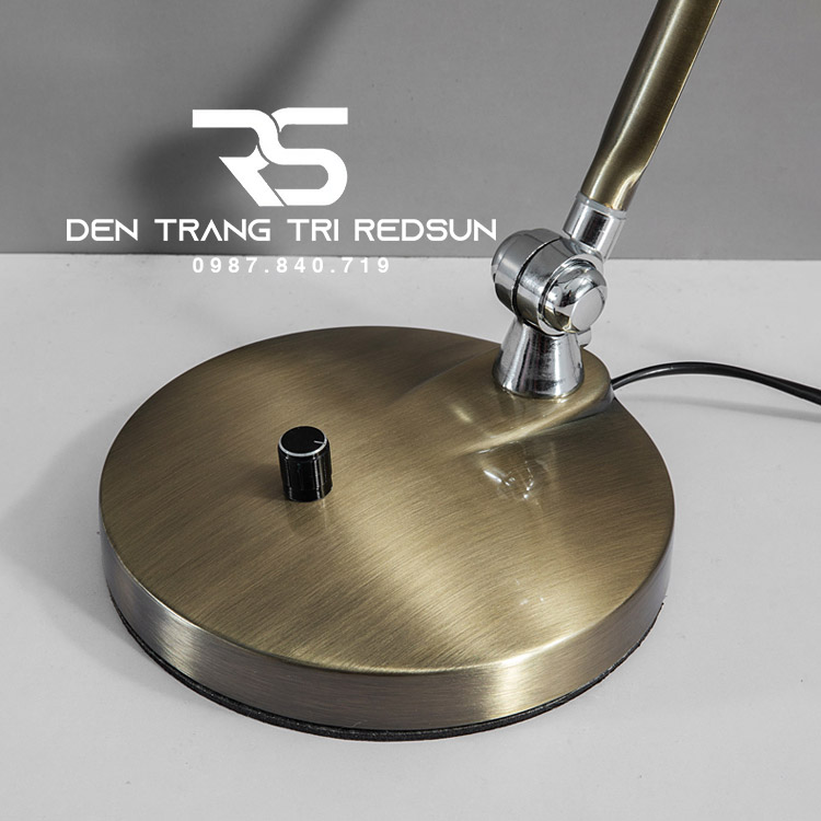 Đèn Bàn Làm Việc, Bàn Học, Đọc Sách Hiện Đại Bắc Âu DB2106