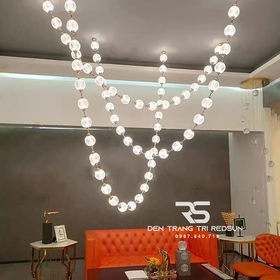 Đèn Chùm Lắp Thông Tầng, Sảnh Khách Sạn, Phòng Khách, Bàn Ăn Phong Cách Bắc Âu Hình Vòng Cổ Ngọc Trai DC-T089