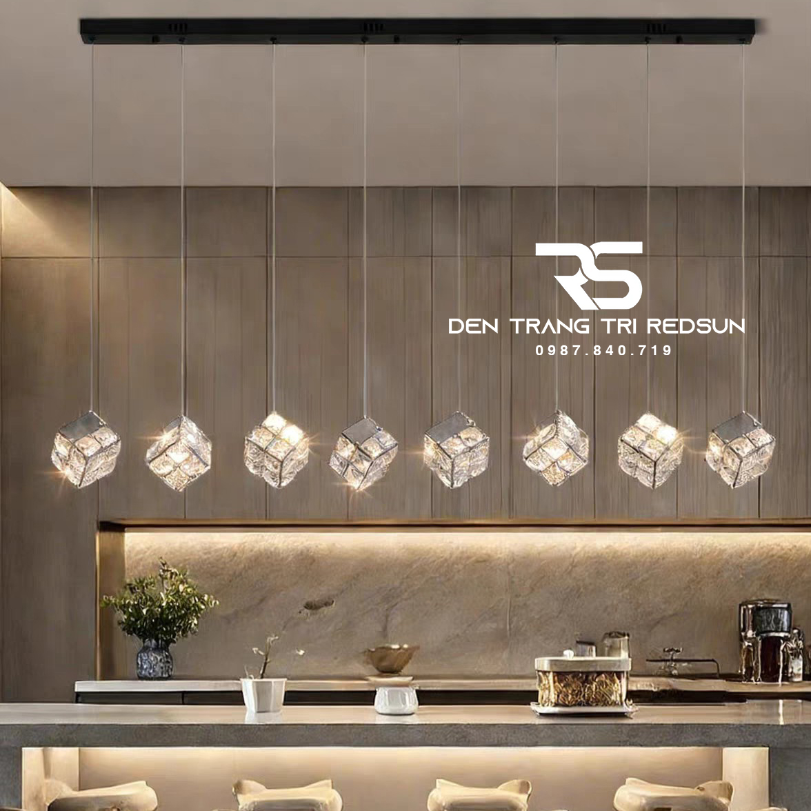 Đèn Thả Trần Lắp Phòng Khách, Phòng Ngủ, Thông Tầng Cầu Thang Hiện Đại Chất Liệu Pha Lê HTK070