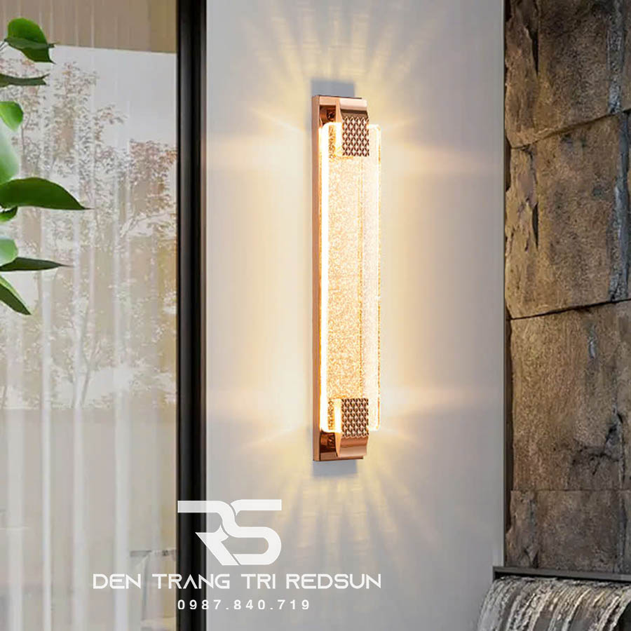 Đèn Tường Trang Trí Phòng Khách, Phòng Ngủ, Cầu Thang Phong Cách Bắc Âu Chất Liệu Pha Lê DTP-001