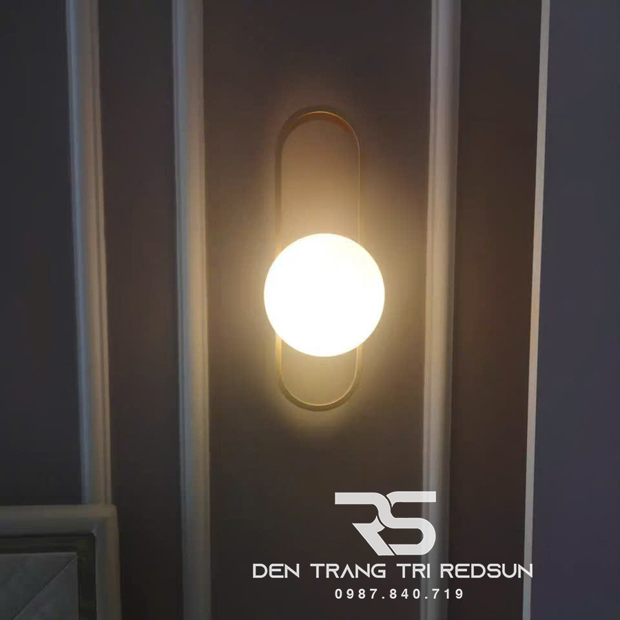 Đèn Tường Trang Trí Phòng Khách, Cầu Thang Chao Thuỷ Tinh DT-109