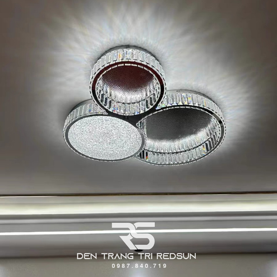 Đèn Mâm Pha Lê Ốp Trần Phòng Khách Hiện Đại M9239