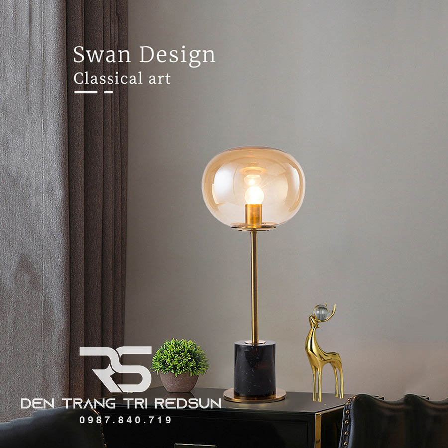 Đèn Bàn Hiện Đại Bắc Âu DB2070