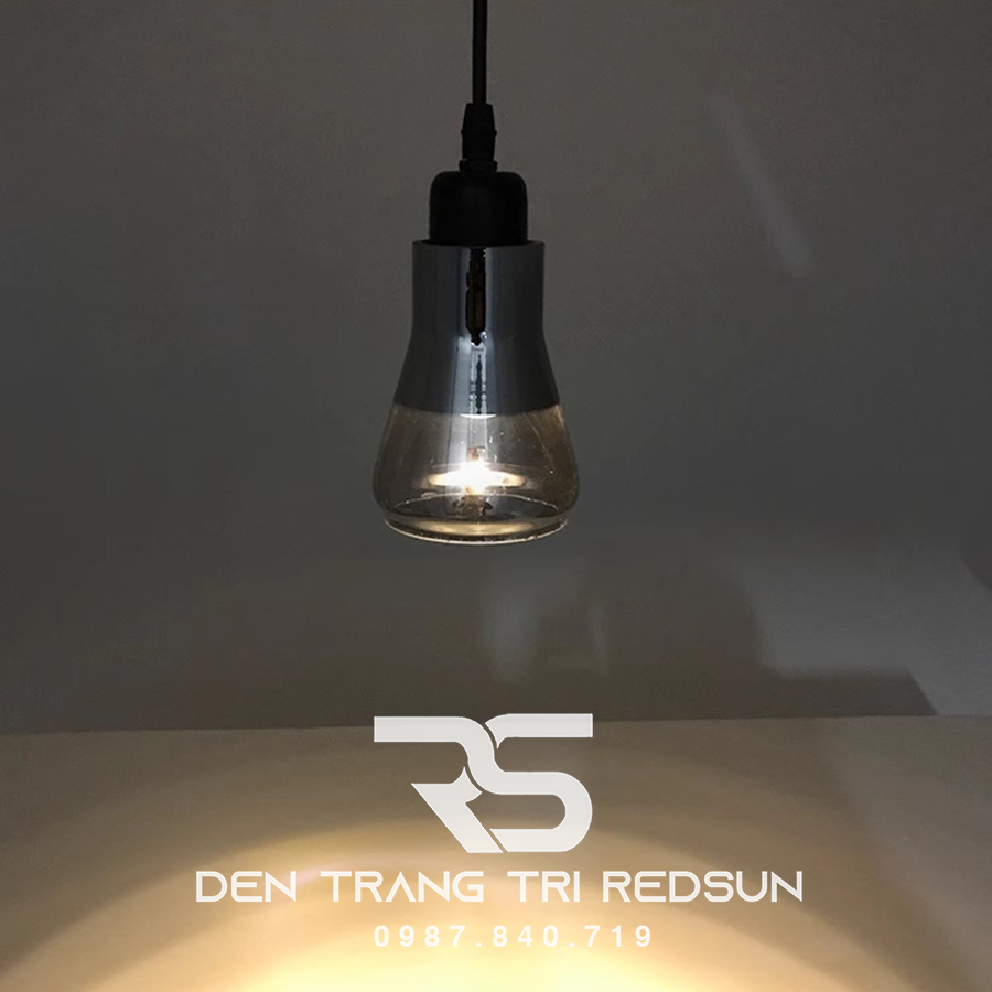 Đèn Thả Bàn Ăn Hiện Đại Bắc Âu Choá Thuỷ Tinh Đen Khói CDT-L017