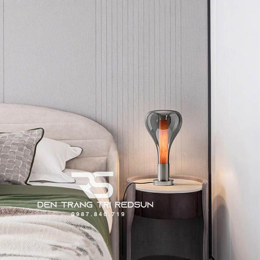 Đèn Bàn Hiện Đại Bắc Âu DB2097
