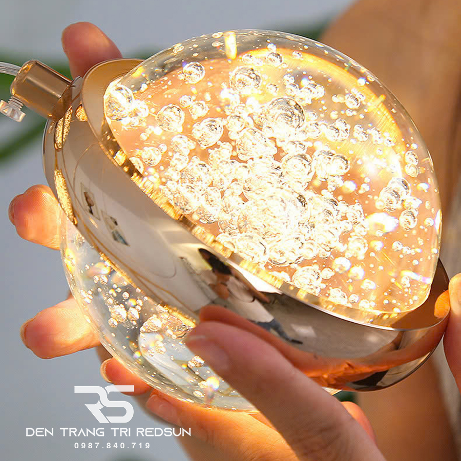 Đèn Thả Trần Hiện Đại Lắp Thông Tầng Cầu Thang, Phòng Khách, Bàn Ăn Chất Liệu Pha Lê HTK029