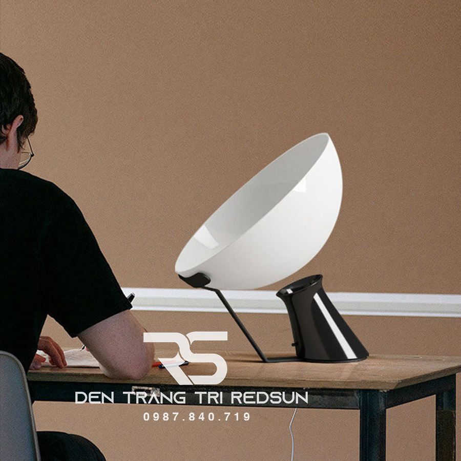 Đèn Bàn Hiện Đại Bắc Âu DB2063