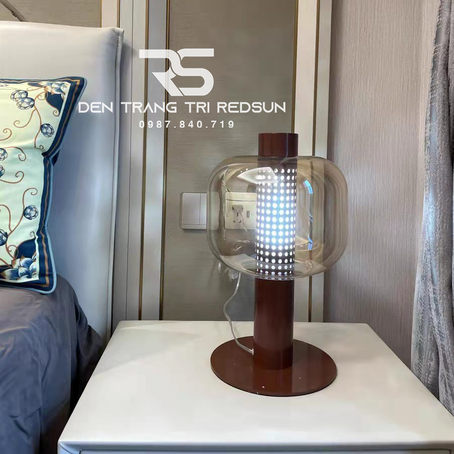 Đèn Bàn Hiện Đại Bắc Âu DB2079