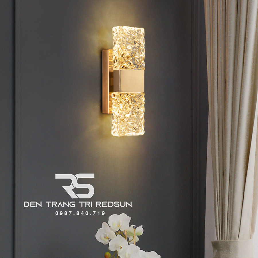Đèn Tường Trang Trí Phòng Khách, Phòng Ngủ, Cầu Thang Phong Cách Bắc Âu Chất Liệu Pha Lê DT-1024