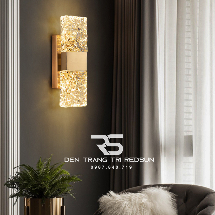 Đèn Tường Trang Trí Phòng Khách, Phòng Ngủ, Cầu Thang Phong Cách Bắc Âu Chất Liệu Pha Lê DT-1024