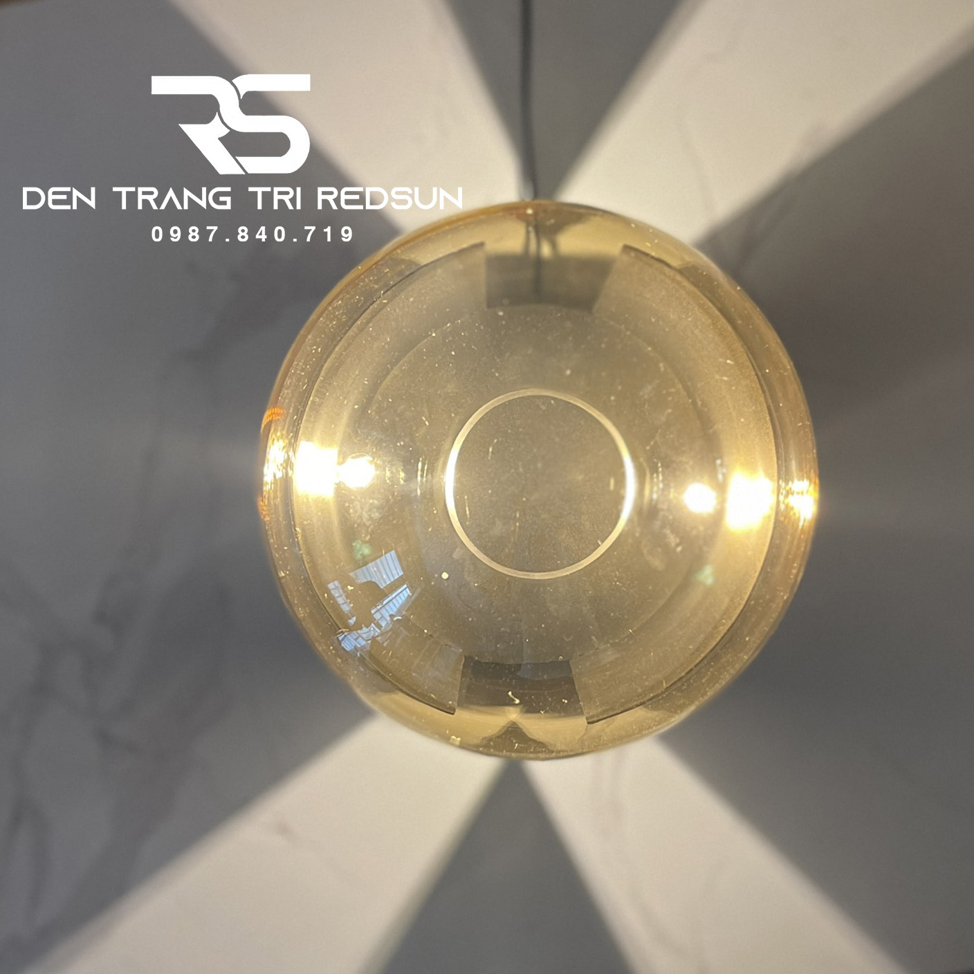 Đèn Bàn Hiện Đại Bắc Âu DB2091