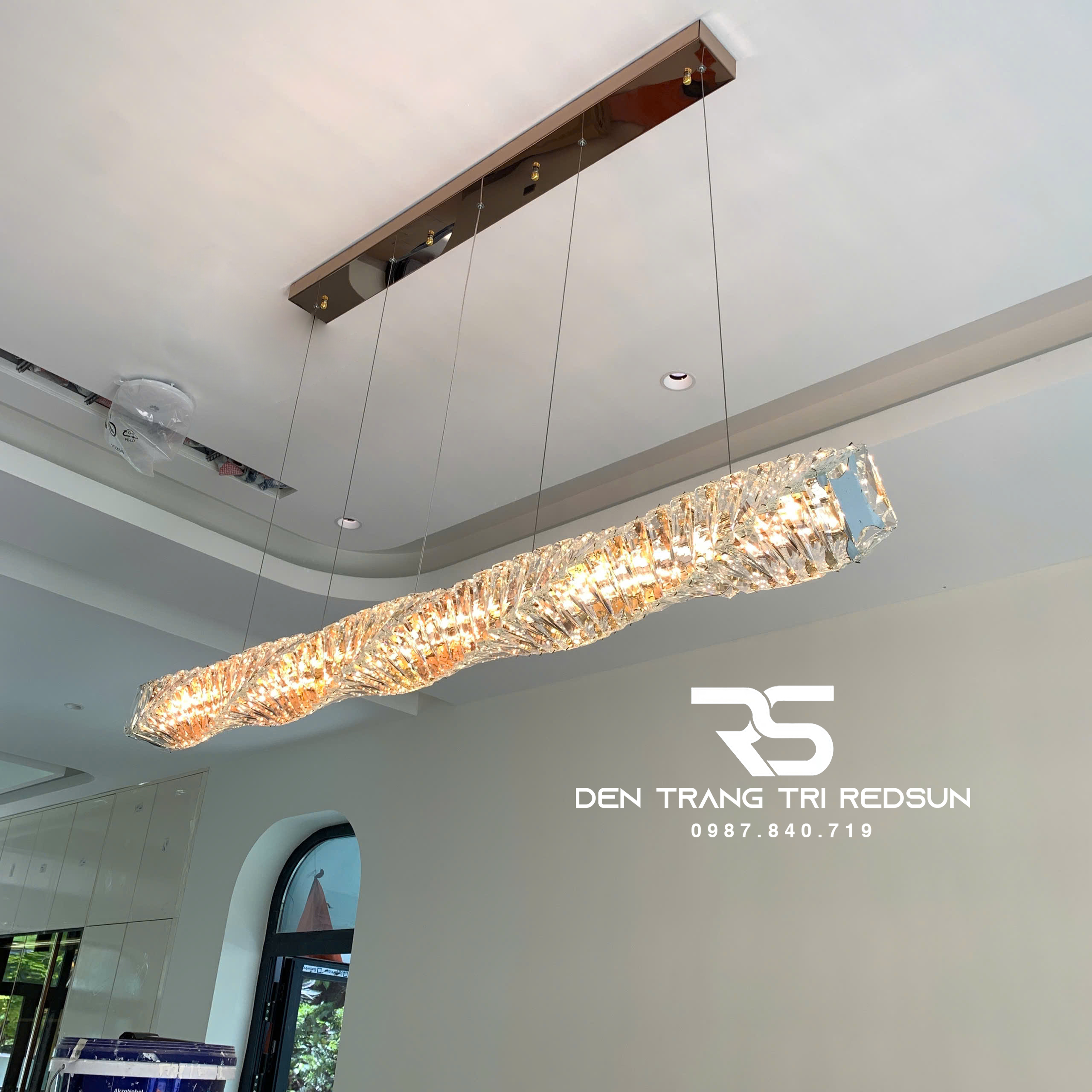 Đèn Thả Pha Lê Bàn Ăn, Bàn Đảo Hiện Đại TPL075
