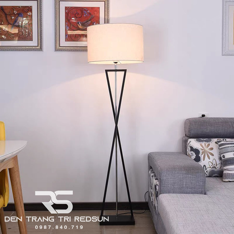 Đèn Sàn Hiện Đại DS-C2023