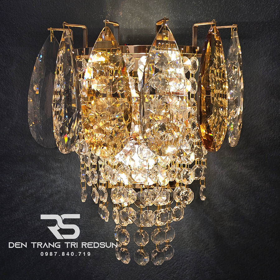 Đèn Tường Trang Trí Phòng Khách, Phòng Ngủ, Cầu Thang Chất Liệu Pha Lê DT-PL017