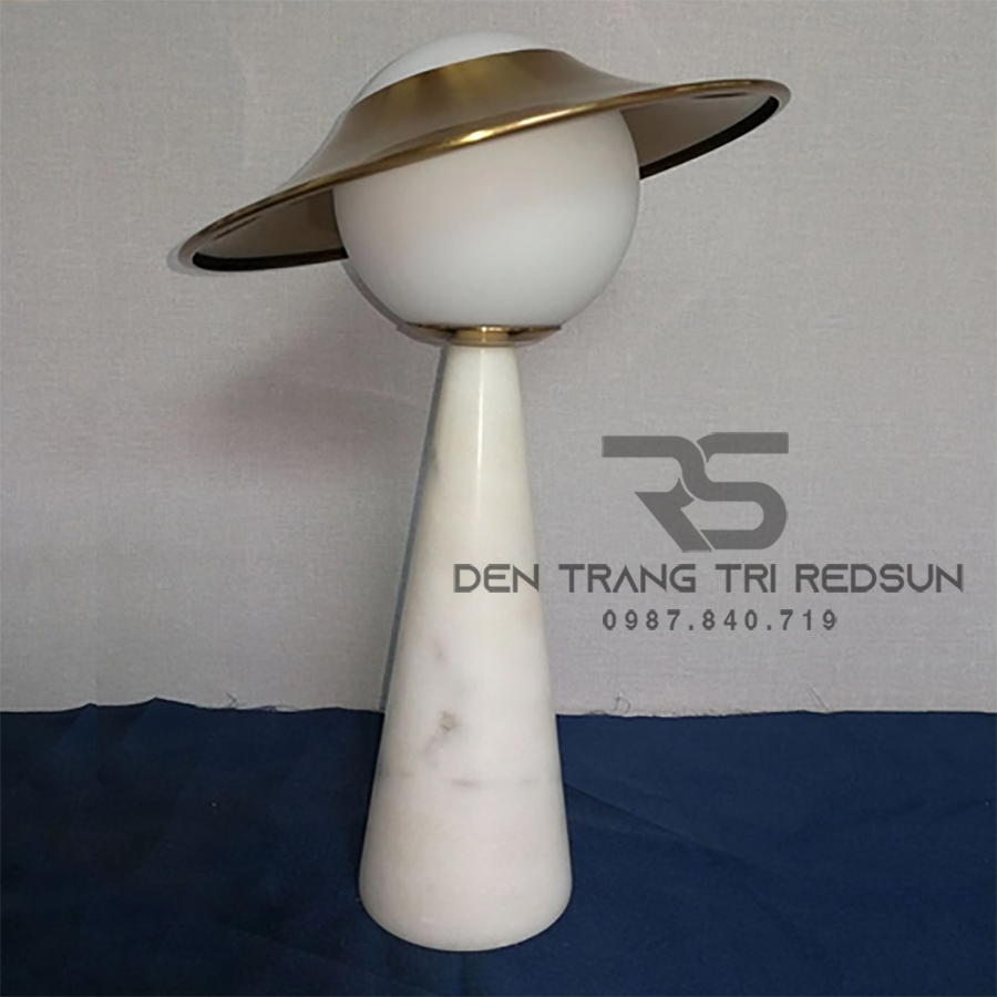 Đèn Bàn Hiện Đại Bắc Âu DB2015