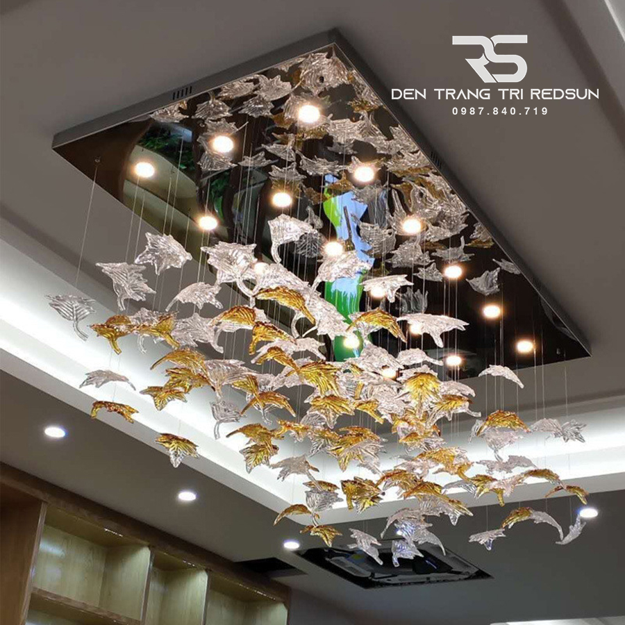 Đèn Thả Hiện Đại Lắp Phòng Khách, Sảnh Chờ, Cầu Thang Thông Tầng Lá Phong Chất Liệu Thuỷ Tinh HTK053