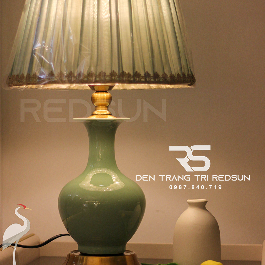 Đèn Bàn Hiện Đại DB-C189