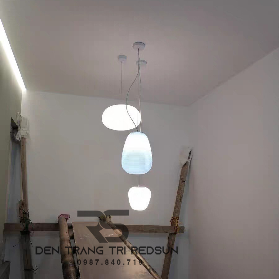 Đèn Thả Trần Hiện Đại Chất Liệu Thuỷ Tinh Nhăn Phong Cách Bắc Âu CDT-T044 Dáng C