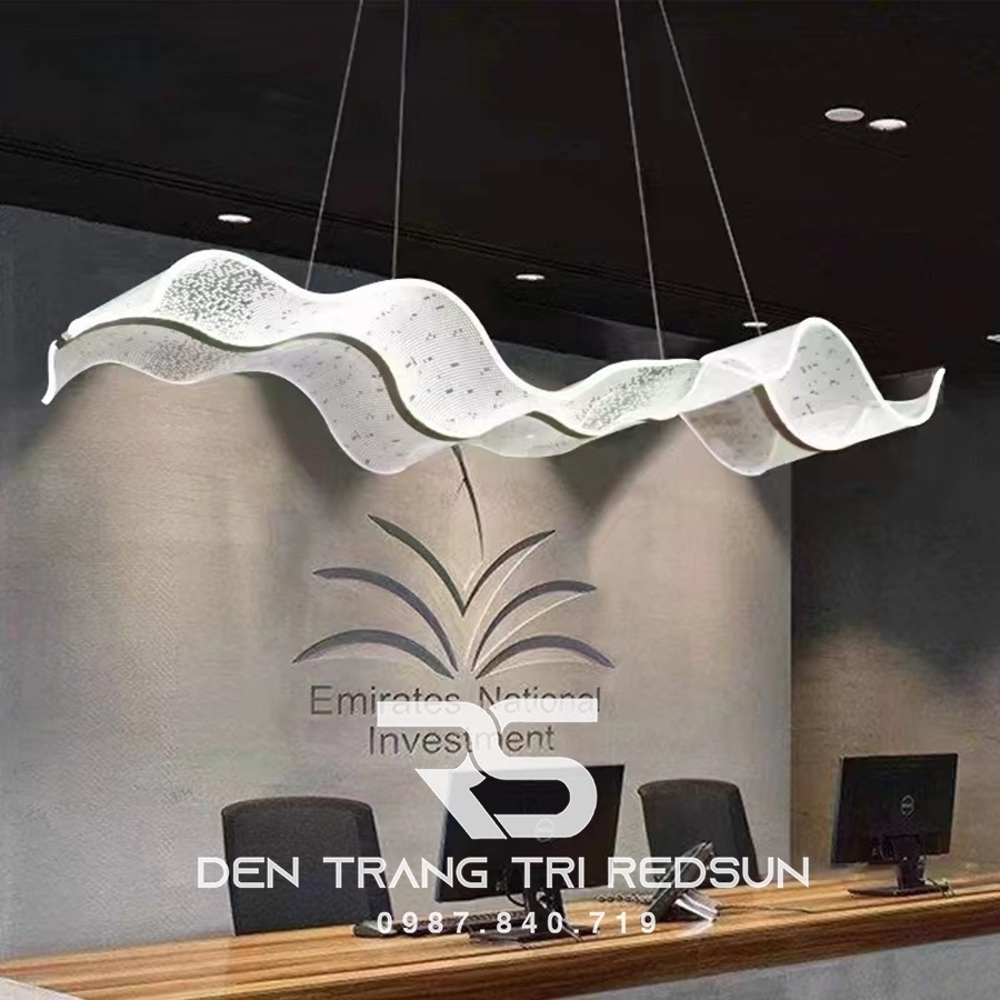 Đèn Thả Bàn Ăn Hiện Đại Dáng Dải Lụa Acrylic Phong Cách Bắc Âu DC-T076