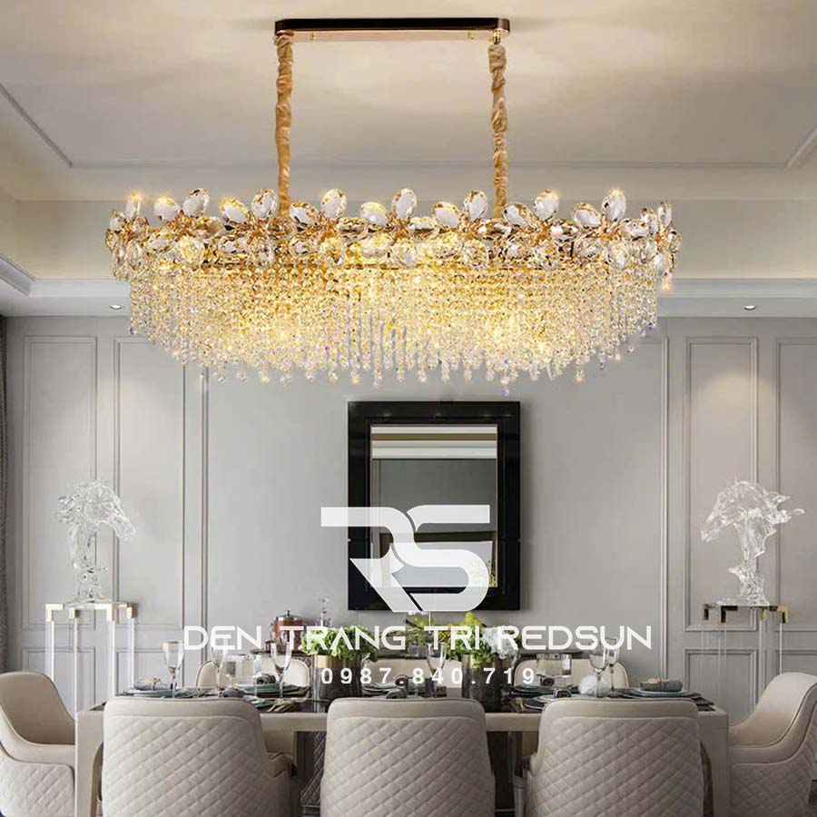 Đèn Chùm Pha Lê Thả Bàn Ăn, Bàn Đảo Hiện Đại Dáng Ngang L8686