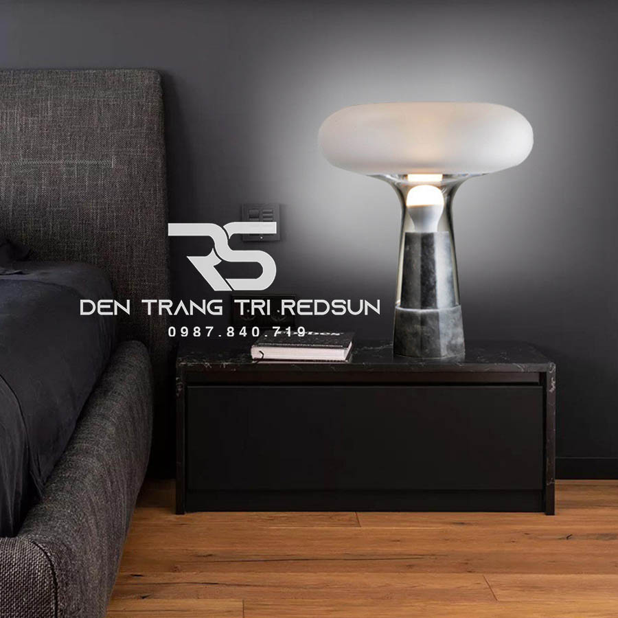 Đèn Bàn Hiện Đại Bắc Âu DB2092