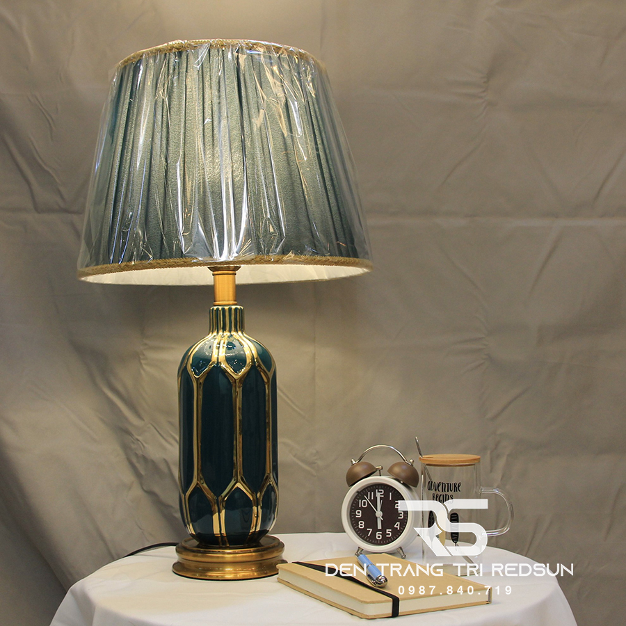 Đèn Bàn Hiện Đại DB-C1976