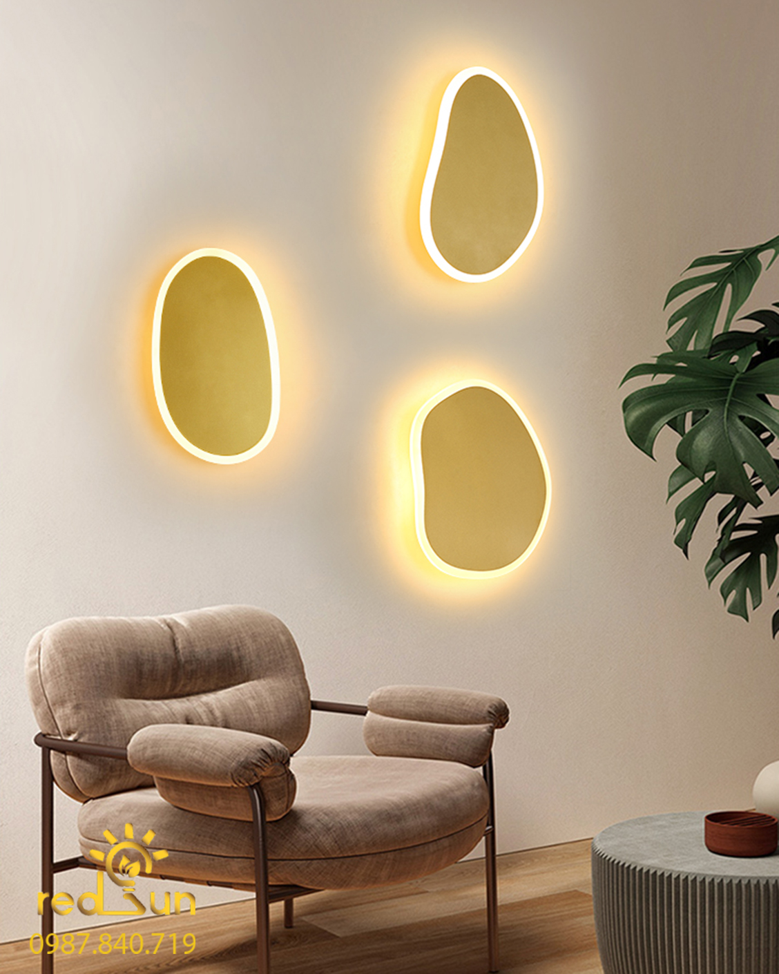 Mâm ốp tường hiện đại MOT-T003