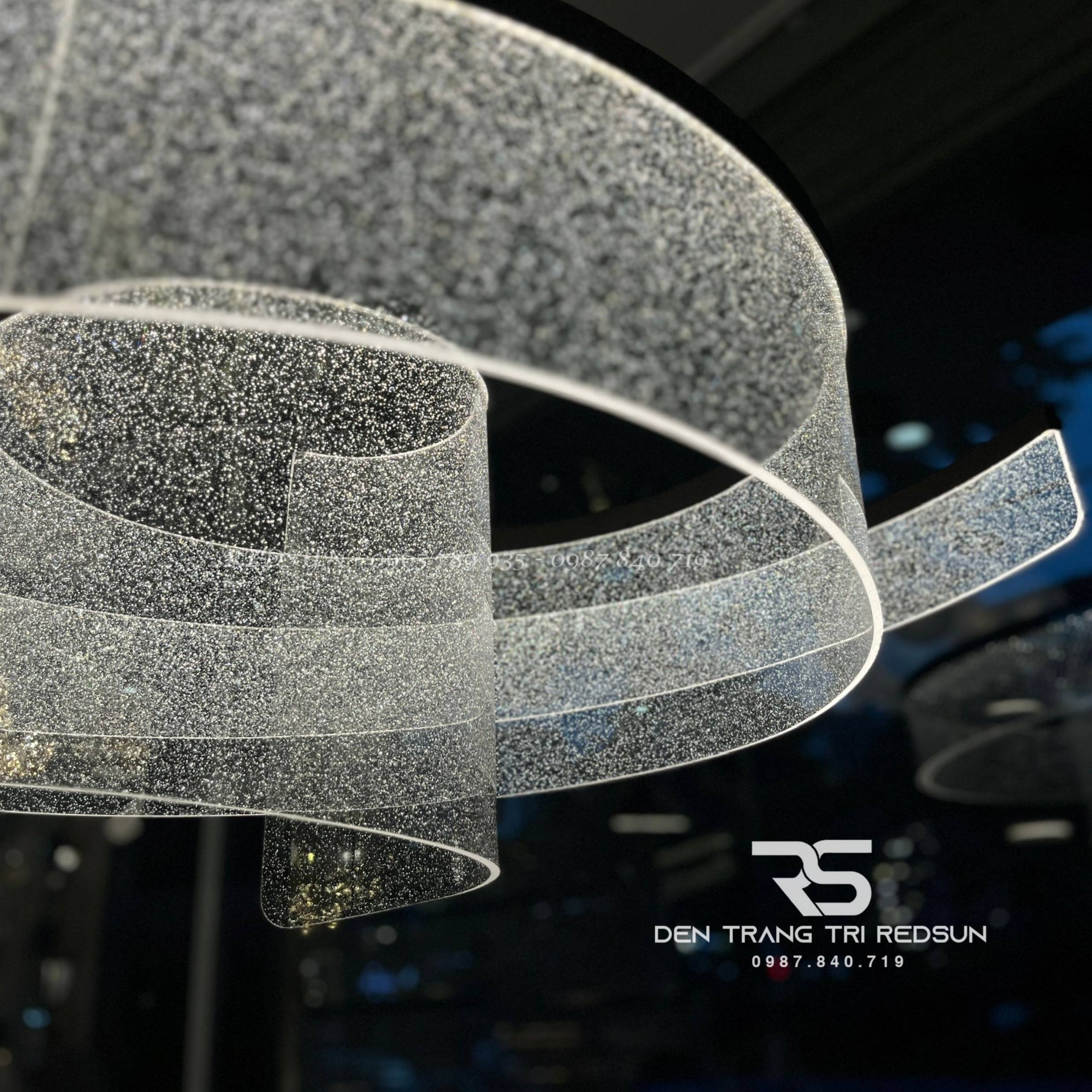 Đèn Chùm Trang Trí Phòng Khách, Phòng Ăn, Phòng Ngủ Dải Lụa Dáng Xoắn Phong Cách Bắc Âu MA06062PB-001