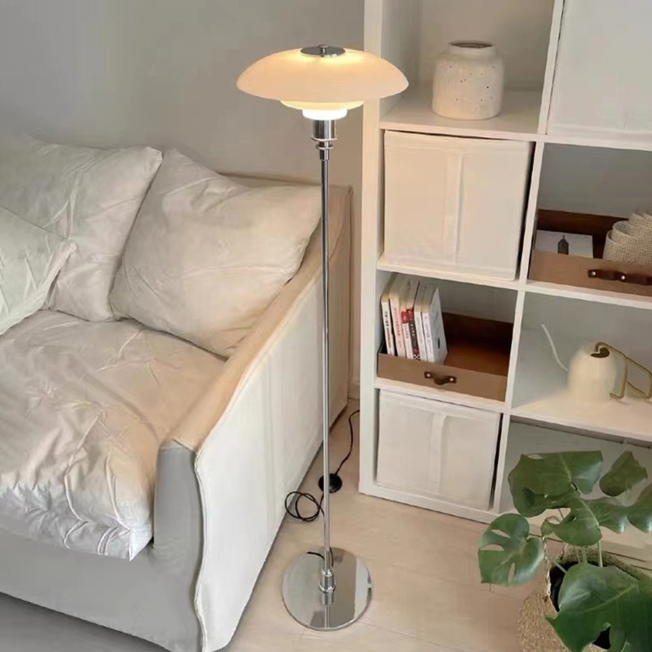 Đèn Sàn Hiện Đại DS2047